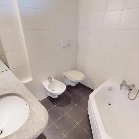 Spacieux 3p Dans Palace Calme, Vue à - Fr-1-196-385 Appartement