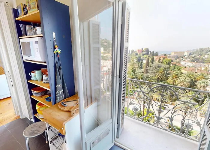 Spacieux 3p Dans Palace Calme, Vue A - Fr-1-196-385