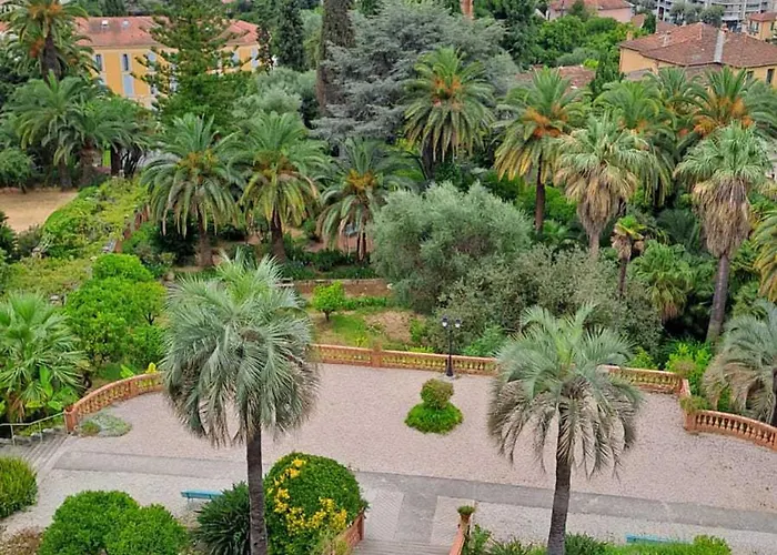 Spacieux 3p Dans Palace Calme, Vue A - Fr-1-196-385 Apartment Menton